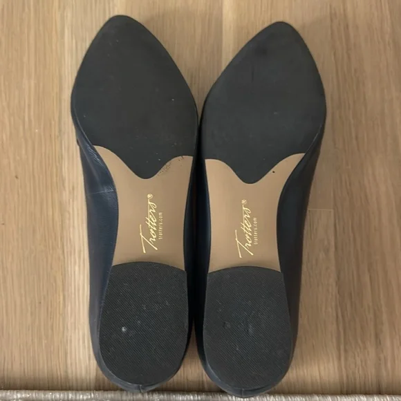 VGUC Trotters Dark Navy Estee Woven 7M - Picture 9 of 13